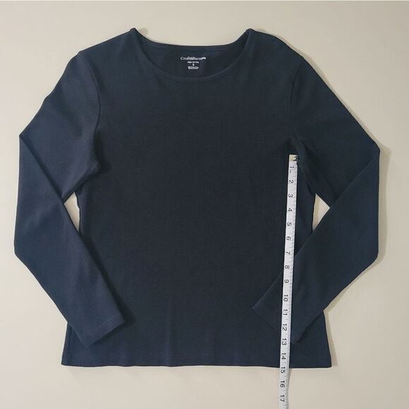 Croft & Barrow® Crewneck Women's Black Long-Sleeve Tee - Picture 8 of 13